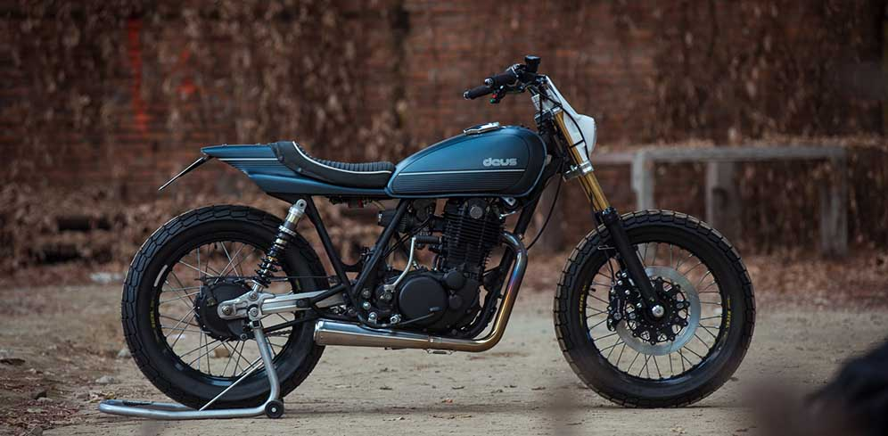 SR 500 Flat Tracker Dari Deus thumbnail